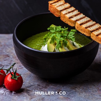 Groen gazpacho met burrata